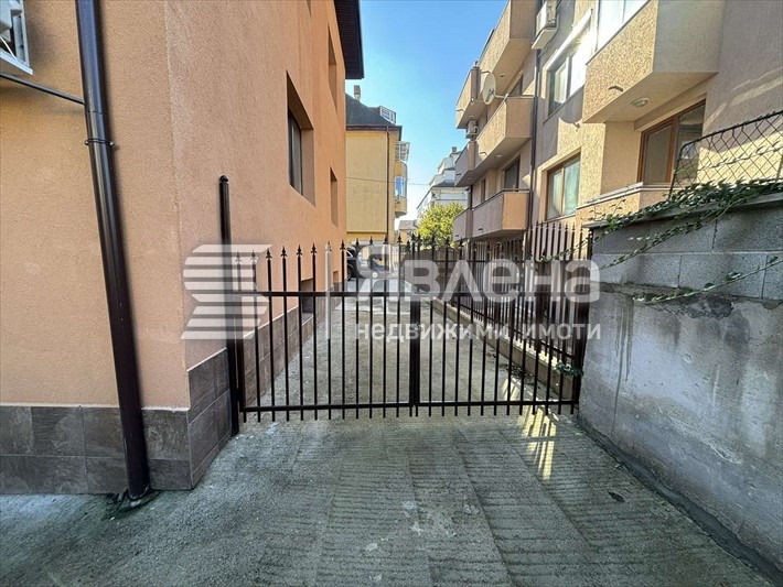 Продава КЪЩА, гр. София, Редута, снимка 3 - Къщи - 55931693