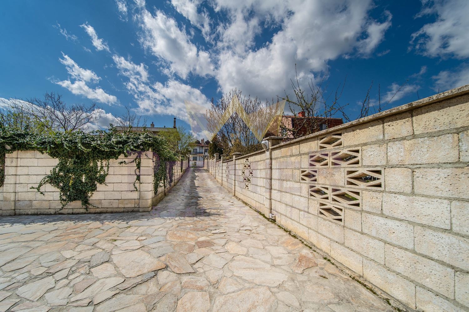 Продава КЪЩА, гр. Варна, м-т Долна Трака, снимка 2 - Къщи - 54134668