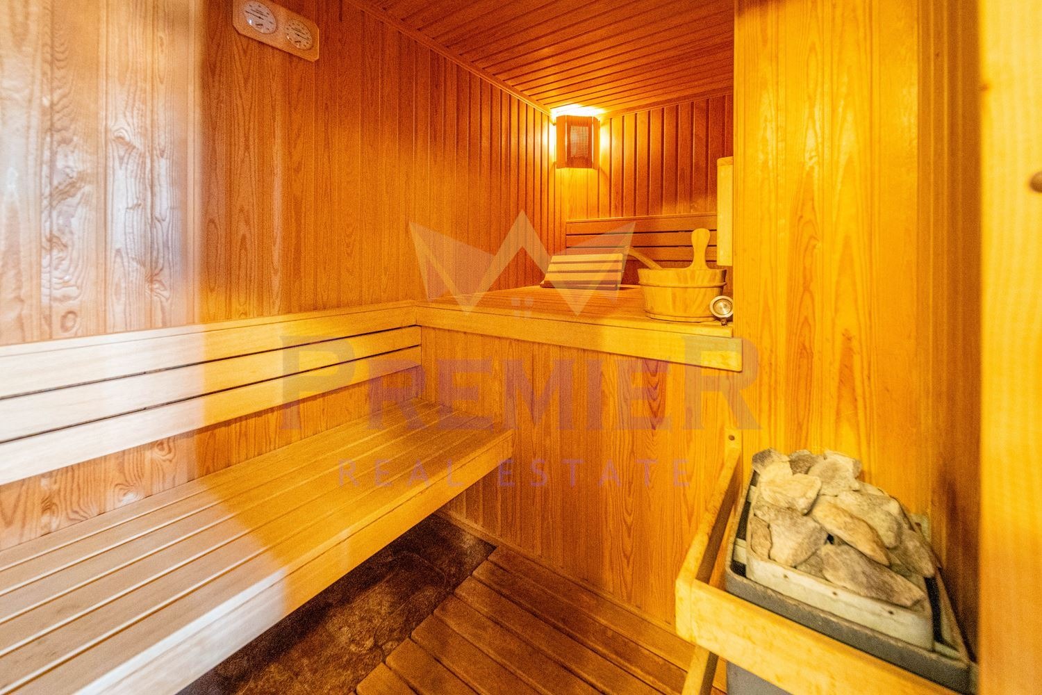 Продава КЪЩА, гр. Варна, м-т Долна Трака, снимка 12 - Къщи - 54134668