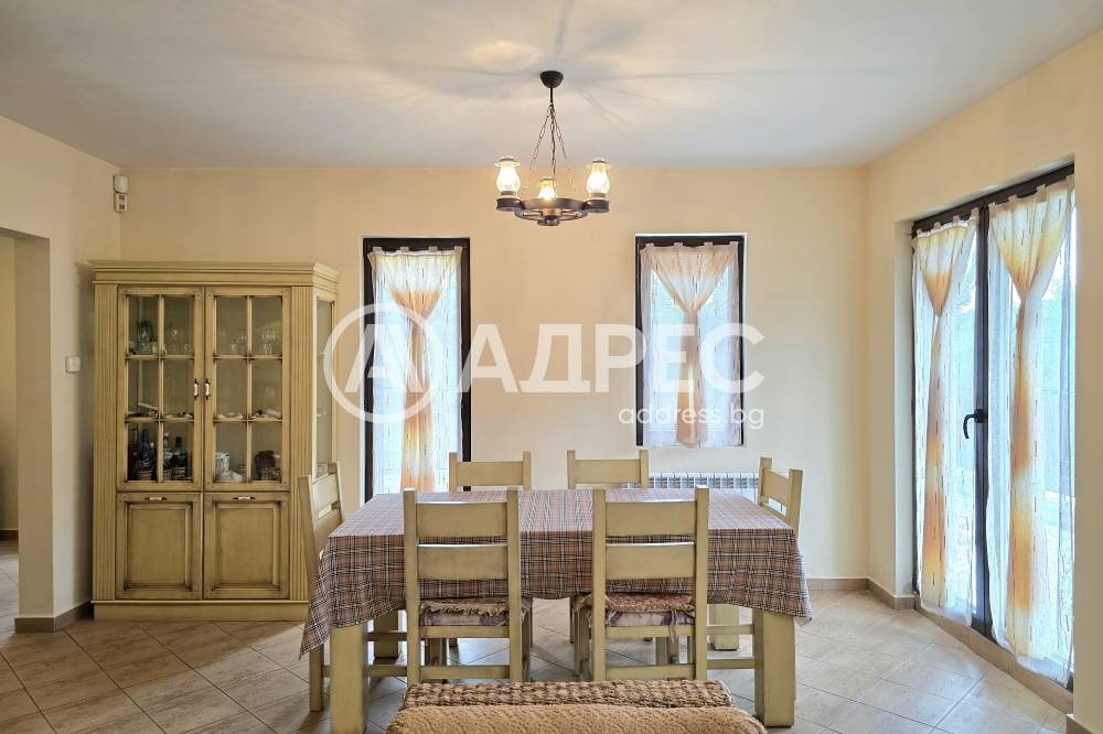 Продава КЪЩА, гр. София, гр. Банкя, снимка 4 - Къщи - 55099317