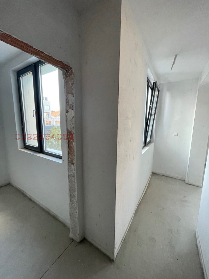 Eladó  1 hálószoba Plovdiv , Mladezski Halm , 59 négyzetméter | 86816652 - kép [10]