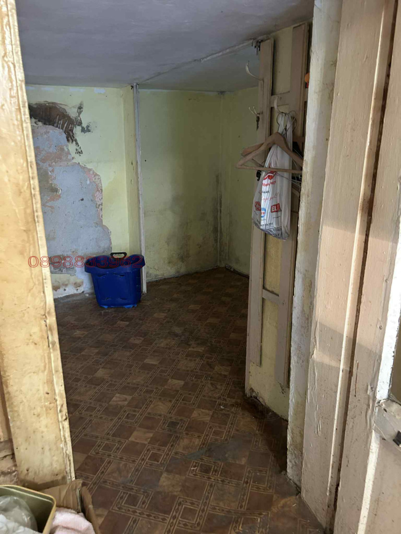 Продава  3-стаен град Варна , Център , 72 кв.м | 20521511 - изображение [16]