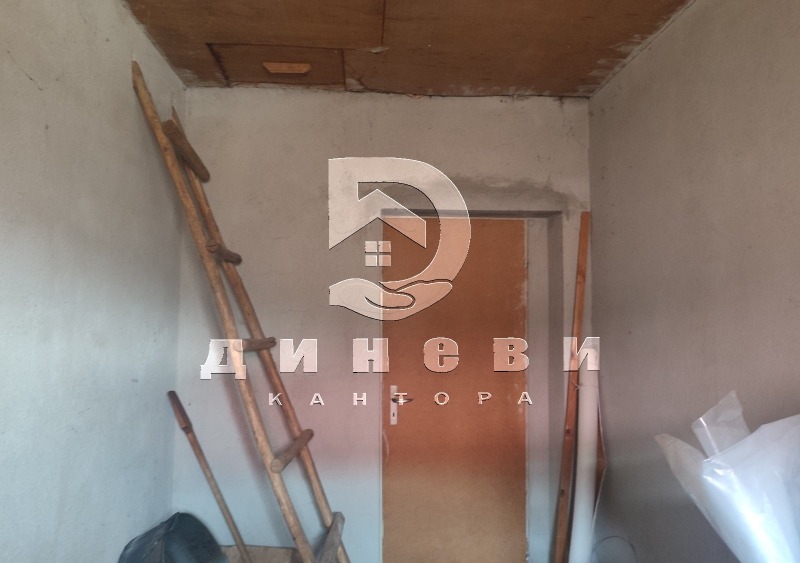 Продава КЪЩА, с. Сладък кладенец, област Стара Загора, снимка 7 - Къщи - 48808975