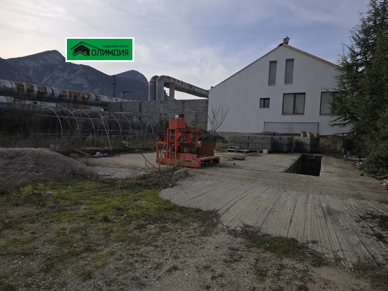 Продава ПРОМ. ПОМЕЩЕНИЕ, гр. Враца, Промишлена зона - Изток, снимка 5 - Производствени сгради - 53037829