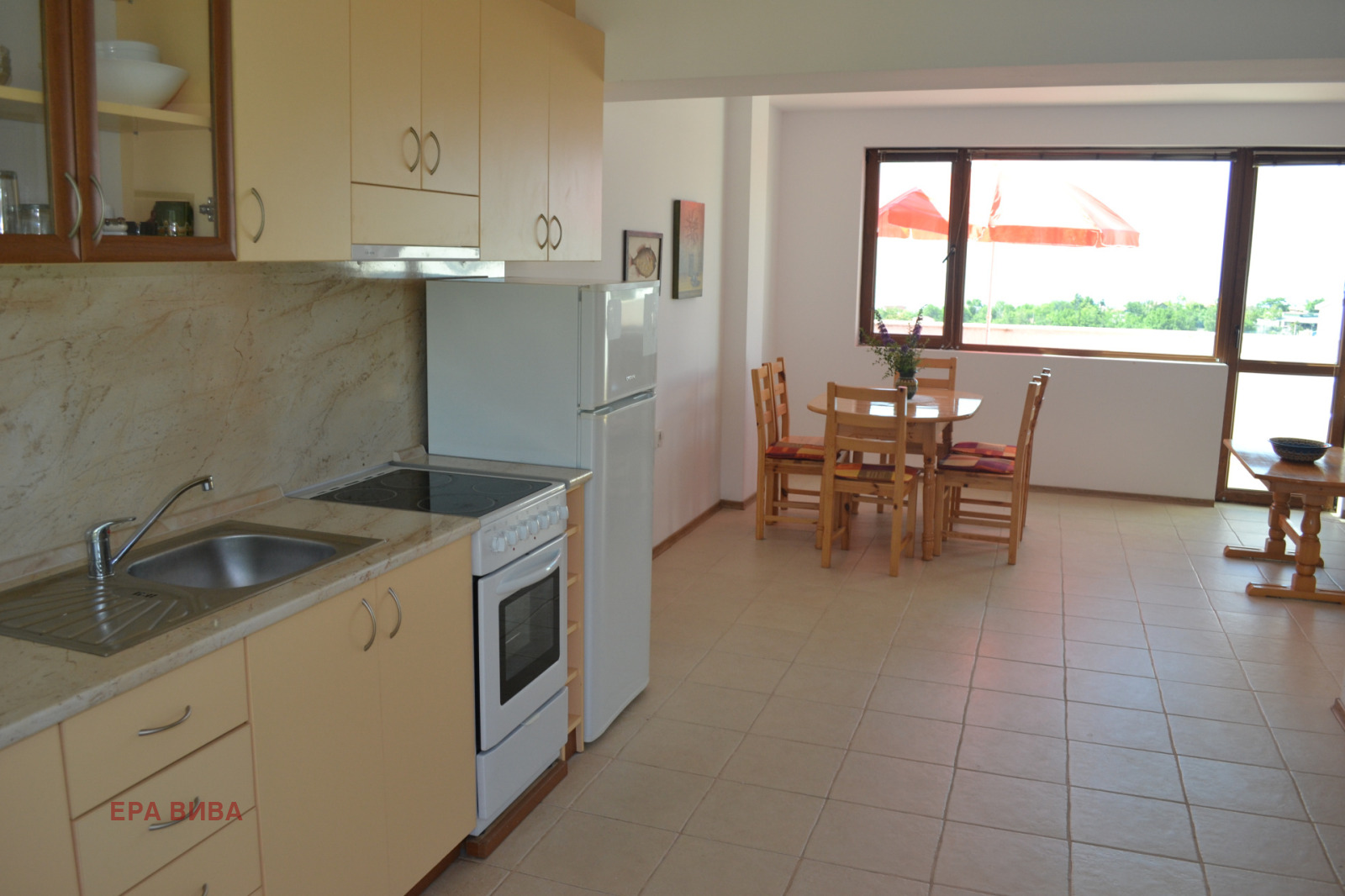 Продава 3-СТАЕН, гр. Балчик, област Добрич, снимка 5 - Апартаменти - 54615615