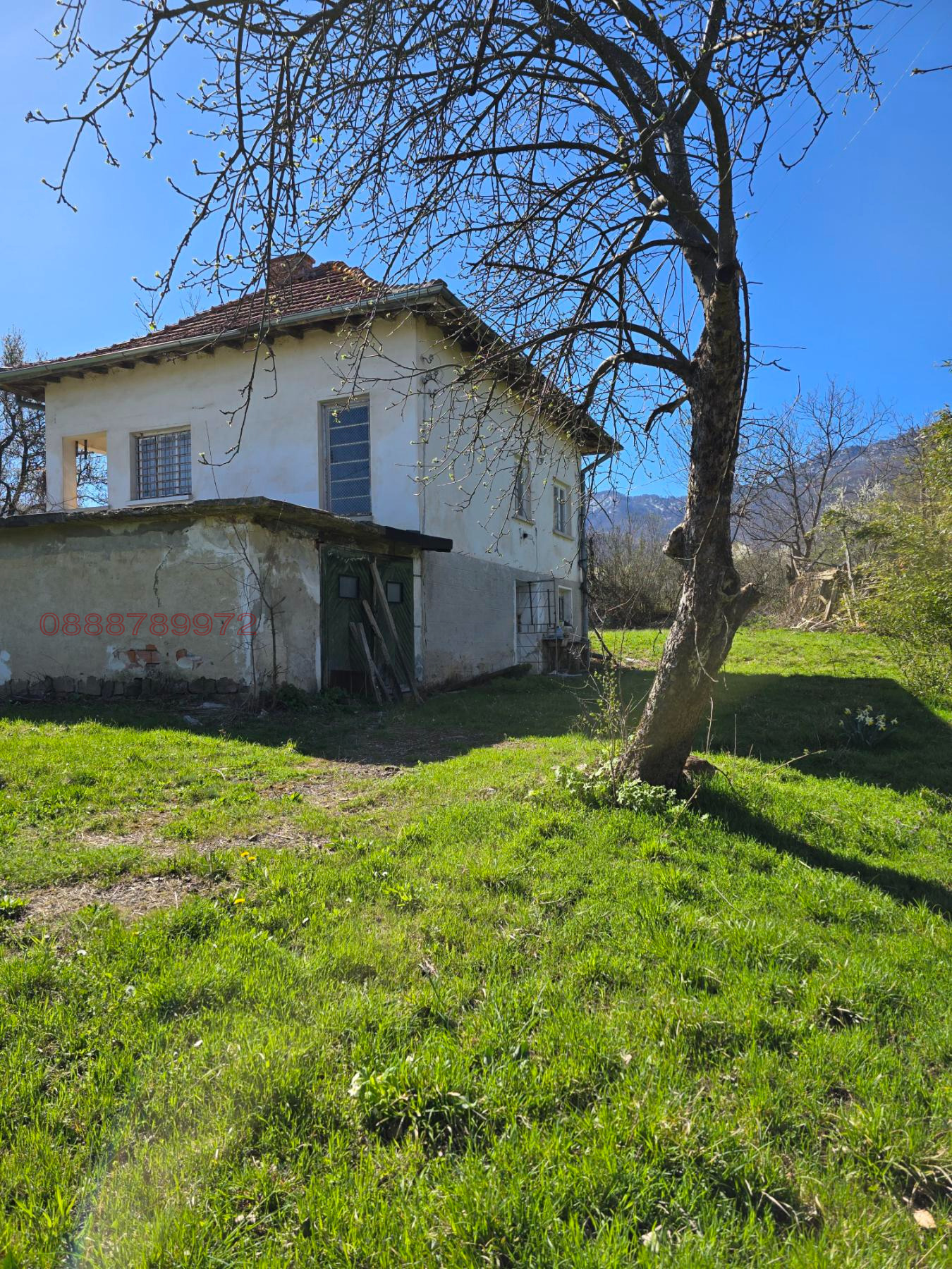 Продава КЪЩА, гр. Вършец, област Монтана, снимка 2 - Къщи - 54514574