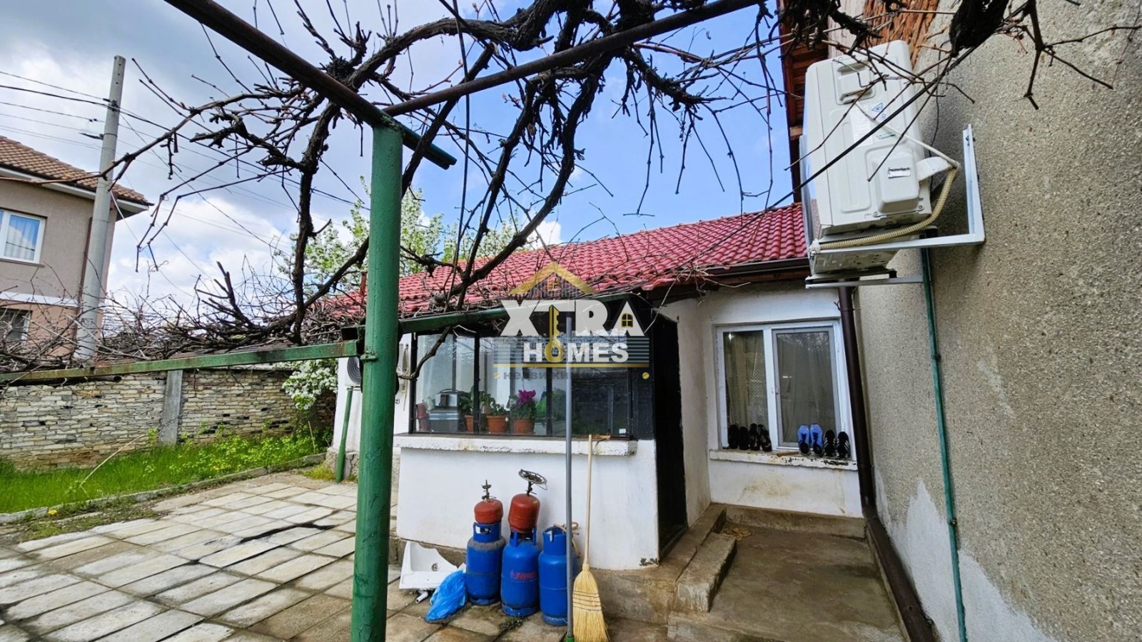 Продава КЪЩА, гр. София, с. Горни Богров, снимка 8 - Къщи - 54288567