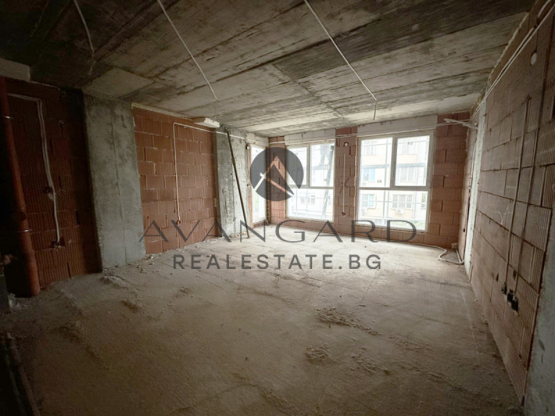 Продава 3-СТАЕН в град Пловдив, Кършияка - 104 кв.м / 155 499 € » 304 129.61 лв., АВАНГАРД РИЪЛ ЕСТЕЙТ