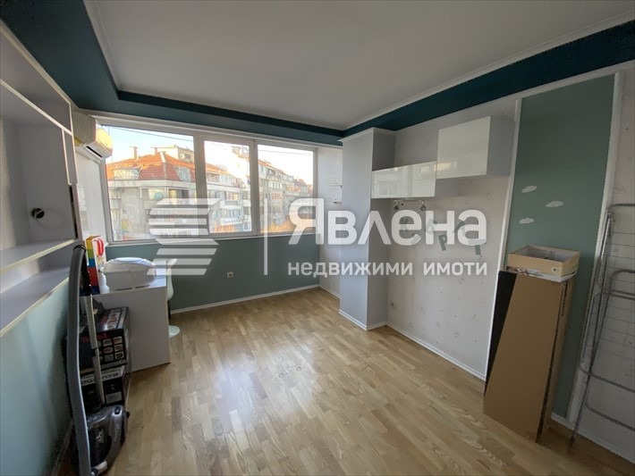 Продается  2 спальни Варна , Конфуто , 150 кв.м | 64096748 - изображение [3]