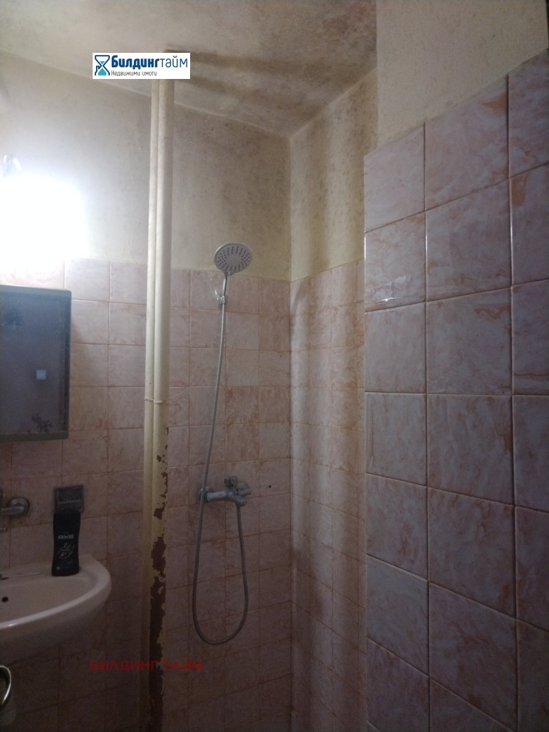 Продава 3-СТАЕН, гр. Шумен, Център, снимка 7 - Апартаменти - 53537224