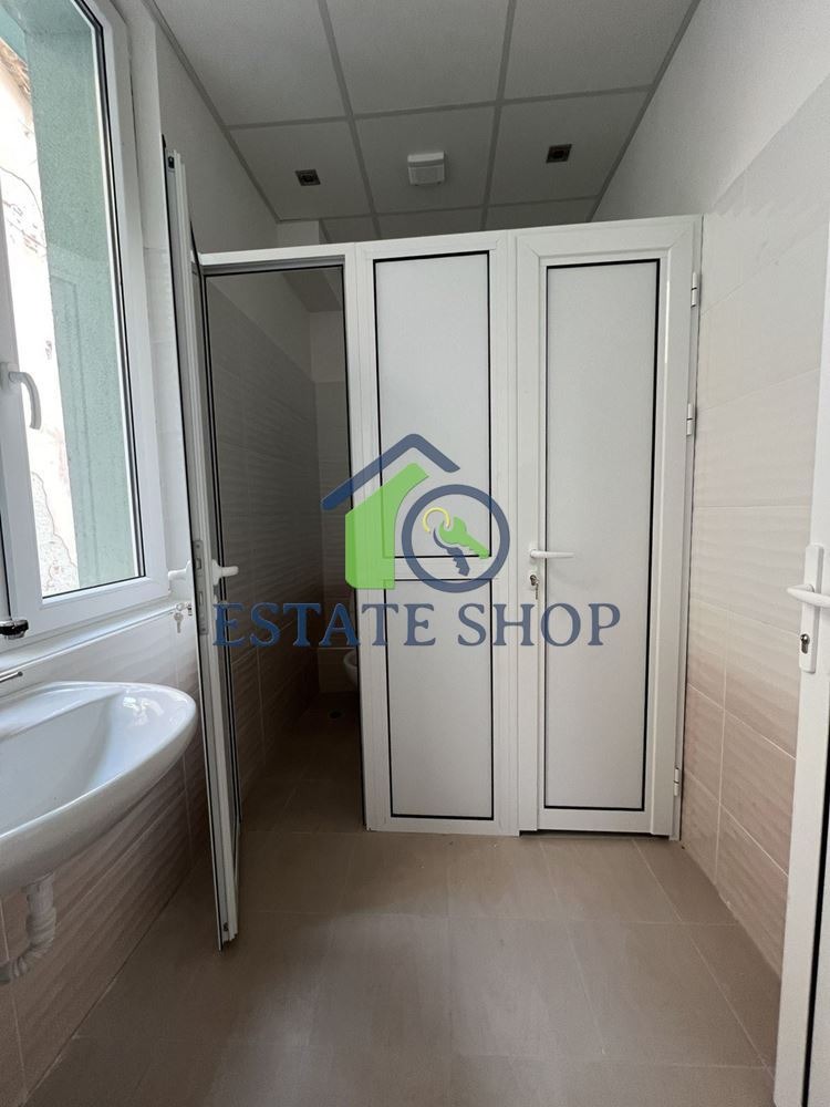 Продава ОФИС, гр. Пловдив, Център, снимка 5 - Офиси - 54997197