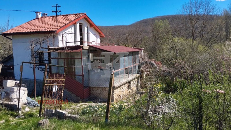 Till salu  Villa region Varna , Dolistje , 60 kvm | 28472932 - bild [2]