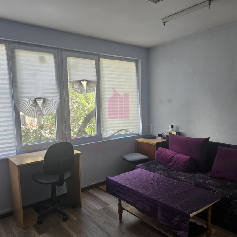 Продаја  Студио Русе , Центар , 33 м2 | 35455752 - слика [2]