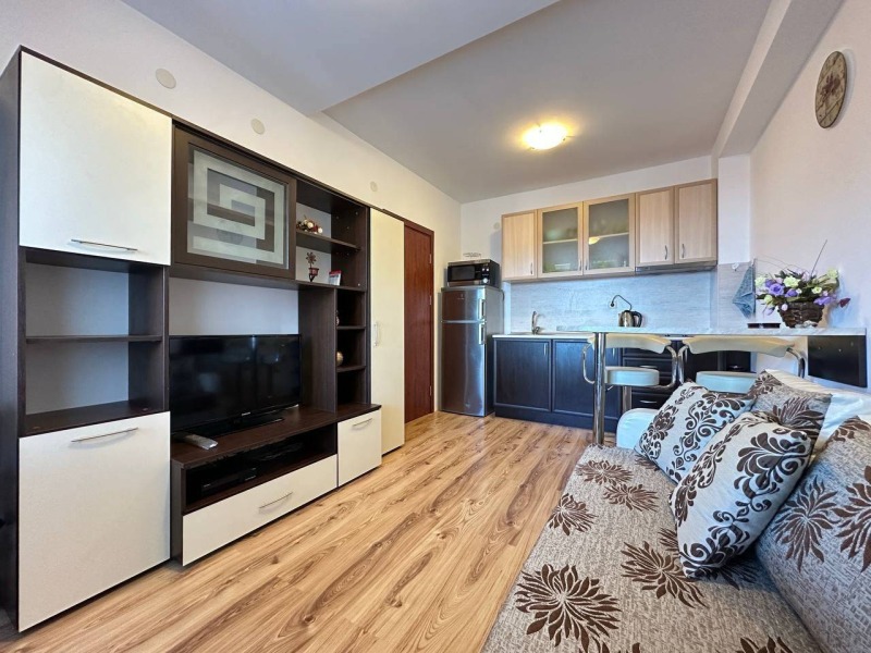 Продава  2-стаен област Бургас , гр. Свети Влас , 50 кв.м | 70069355