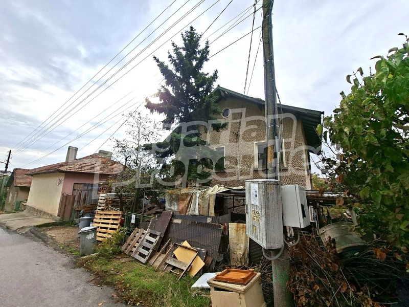 Продава ЕТАЖ ОТ КЪЩА, с. Пожарево, област София област