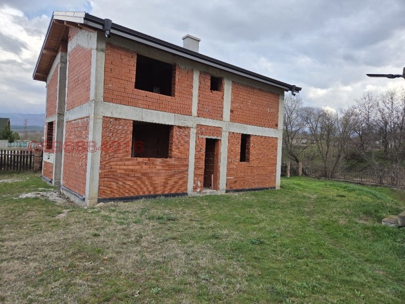 Продава КЪЩА, с. Бараково, област Кюстендил, снимка 12 - Къщи - 52784266