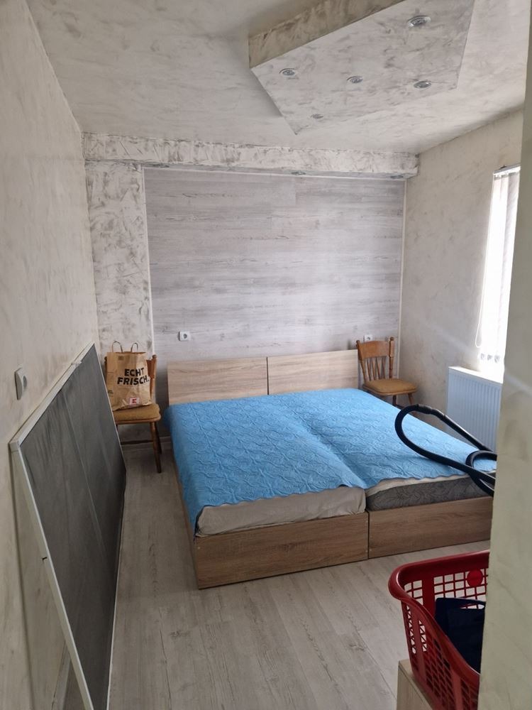 Продава КЪЩА, с. Разлив, област София област, снимка 2 - Къщи - 54330394