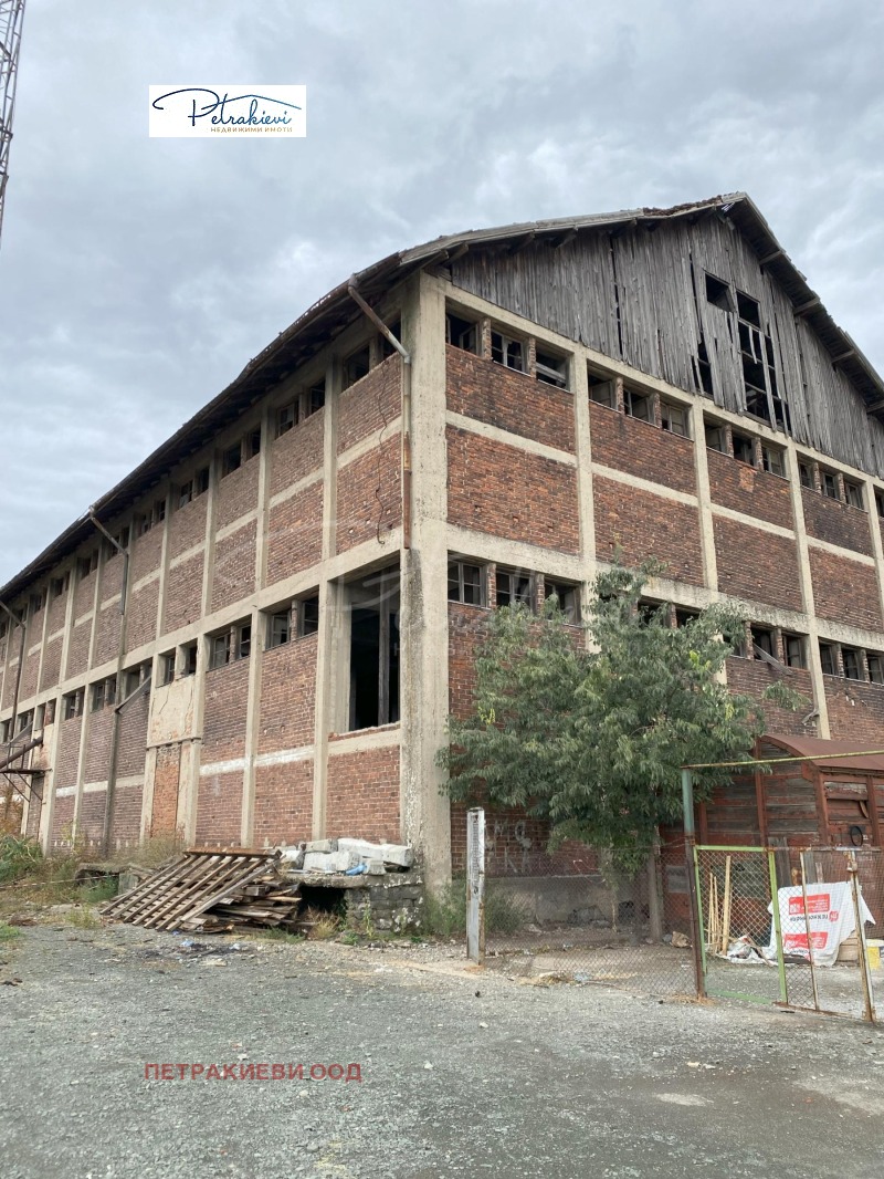 De vânzare  Cladire industriala regiunea Burgas , Carnobat , 1000 mp | 80365573 - imagine [3]