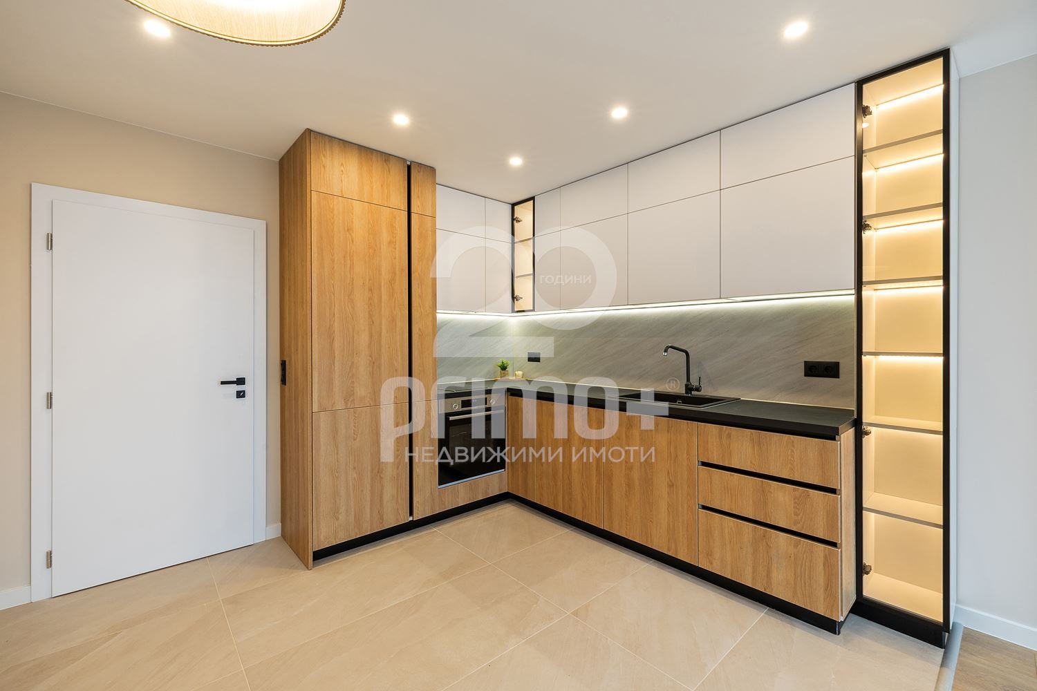 Продава 3-СТАЕН, гр. София, Бъкстон, снимка 2 - Апартаменти - 53955810