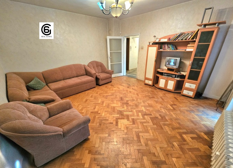 Продава 3-СТАЕН, гр. София, Иван Вазов, снимка 2 - Апартаменти - 53256539