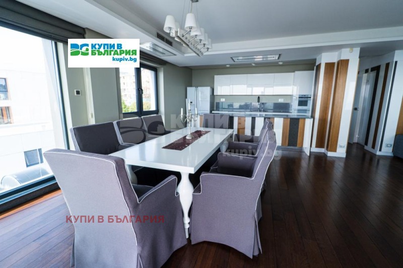 Продава 4-СТАЕН, гр. Варна, Бриз, снимка 4 - Апартаменти - 52389105