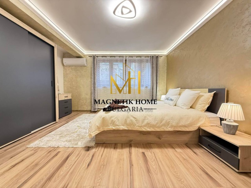 Продава МНОГОСТАЕН, гр. Бургас, Център, снимка 14 - Апартаменти - 52486906