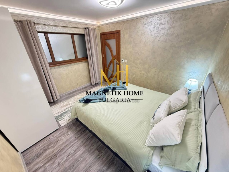 Продава МНОГОСТАЕН, гр. Бургас, Център, снимка 9 - Апартаменти - 52486906