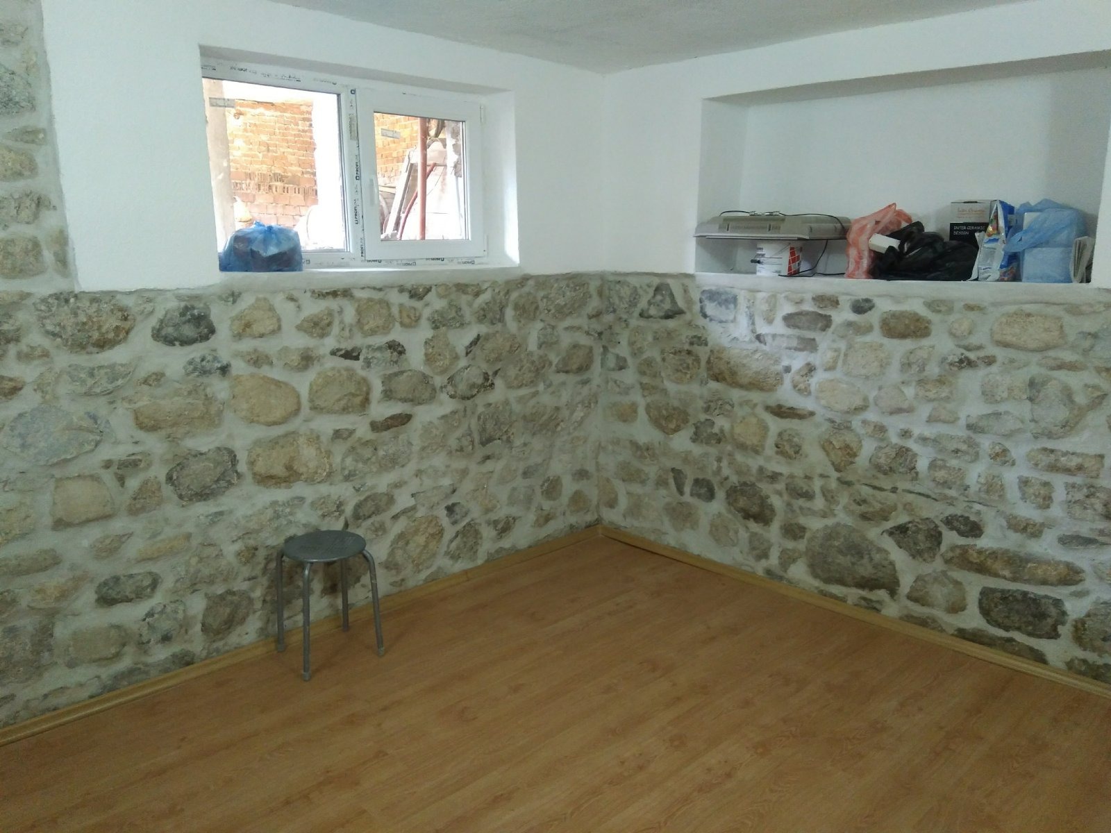 Продава КЪЩА, с. Хърсово, област Благоевград, снимка 2 - Къщи - 38956396