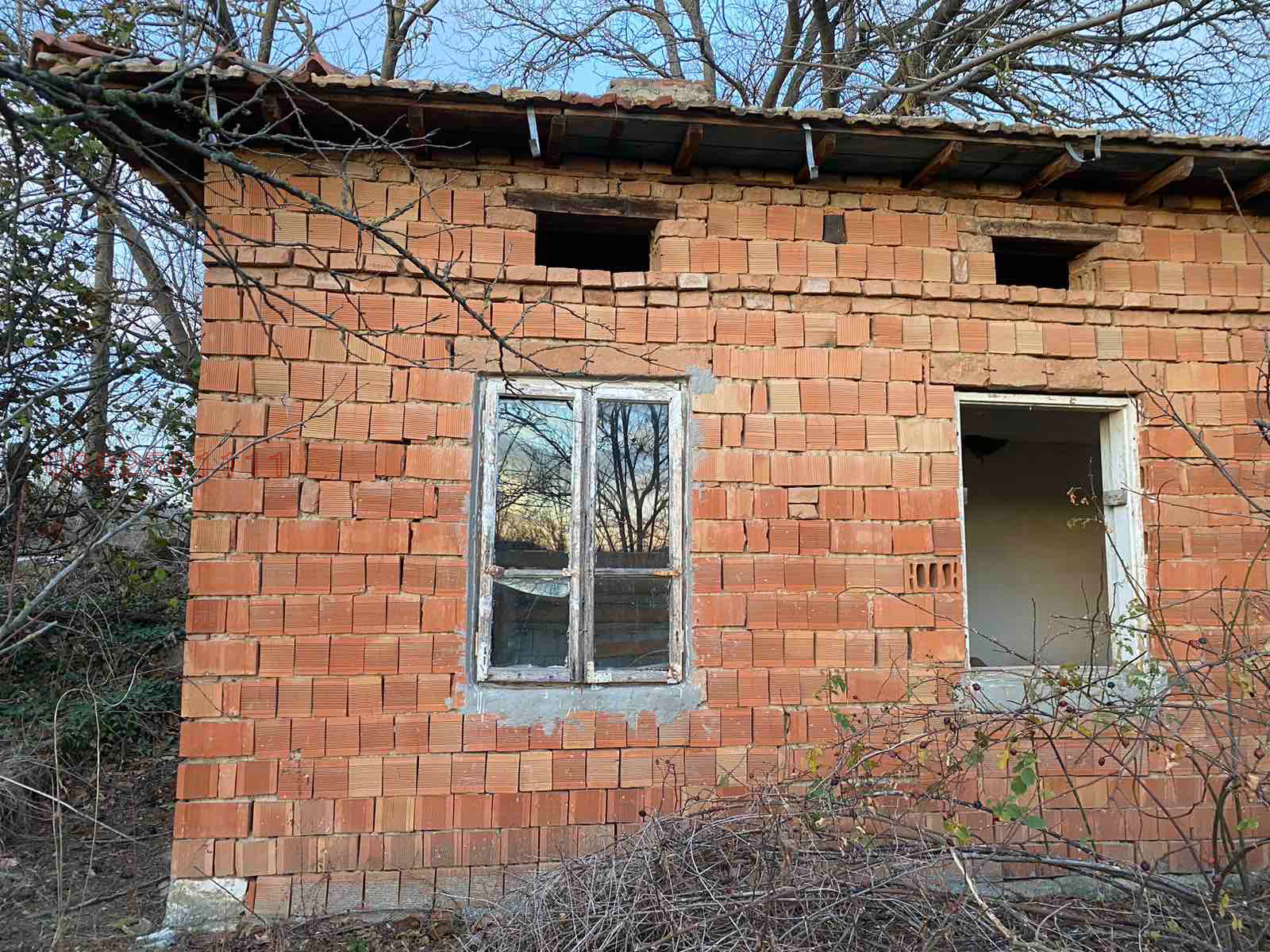 Продава КЪЩА, с. Житен, област Добрич, снимка 2 - Къщи - 54105564