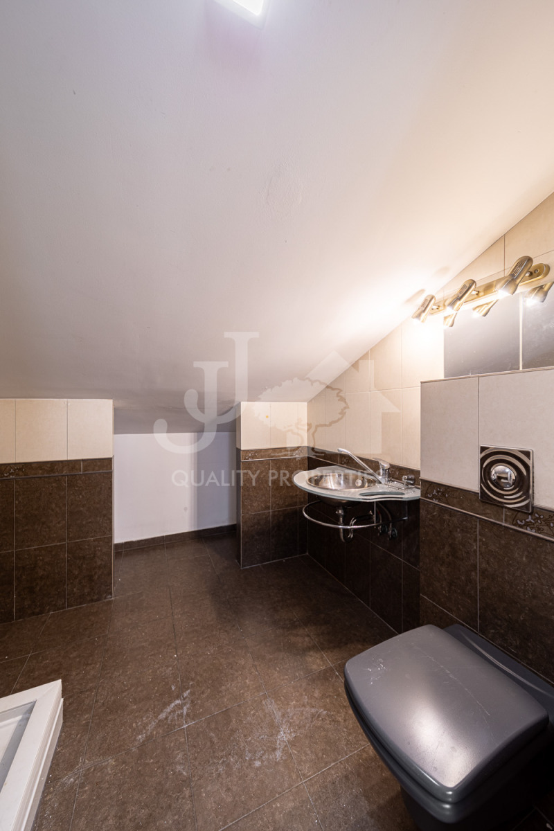 Eladó  3 hálószobás Sofia , Iztok , 104 négyzetméter | 40742505 - kép [17]