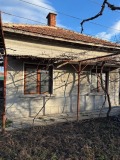 Продава КЪЩА, с. Скутаре, област Пловдив, снимка 1