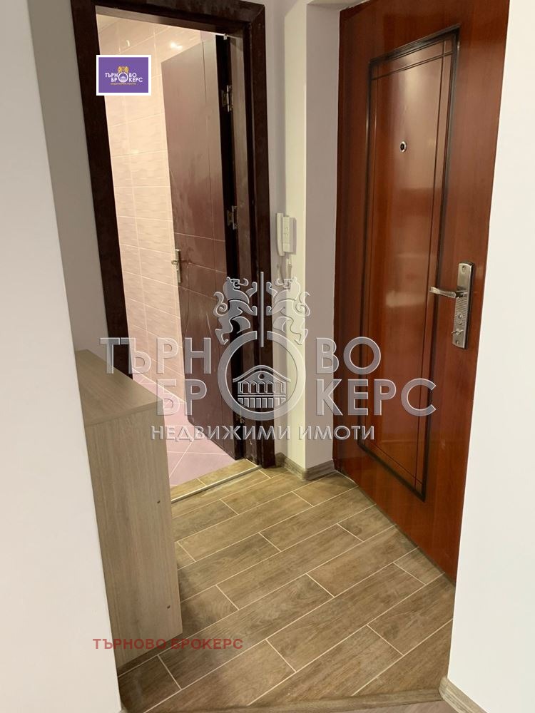 Продава 1-СТАЕН, гр. Велико Търново, Колю Фичето, снимка 8 - Апартаменти - 54777334