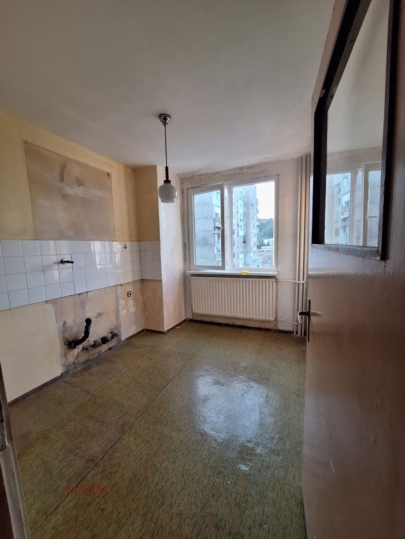 Te koop  2 slaapkamers Stara Zagora , Tri tsjutsjura - jug , 51 m² | 83397406 - afbeelding [3]