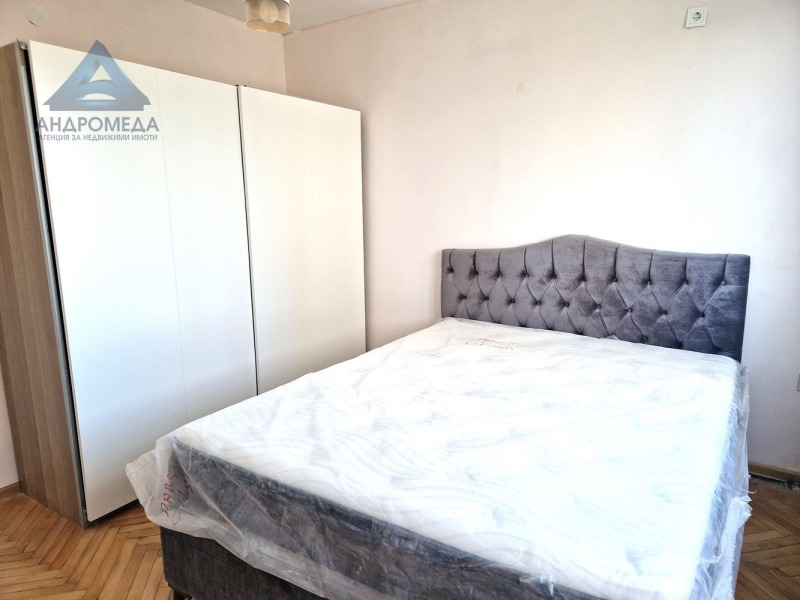 Продава  3-стаен град Плевен , Сторгозия , 80 кв.м | 93093387 - изображение [4]