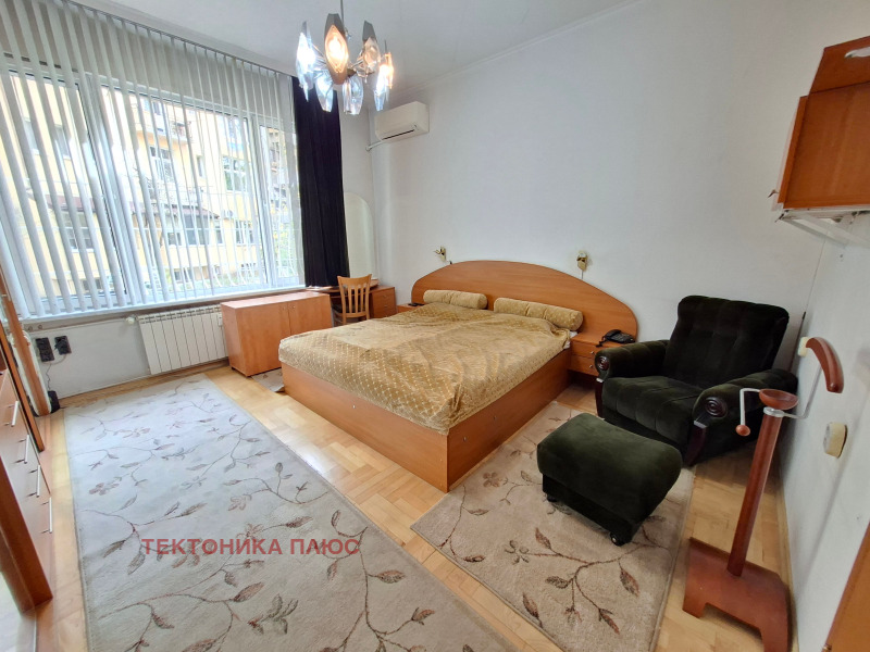 Продава 3-СТАЕН, гр. София, Център, снимка 14 - Апартаменти - 52441787