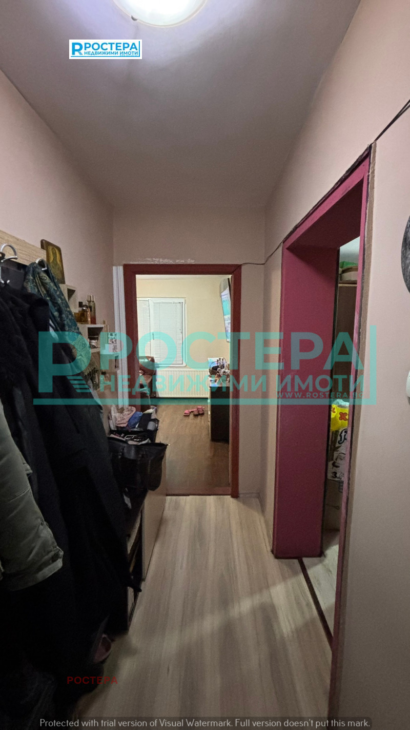 Продава ЕТАЖ ОТ КЪЩА, гр. Търговище, Вароша, снимка 10 - Етаж от къща - 53280986