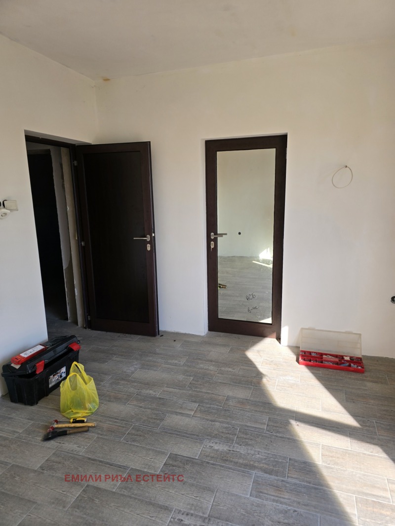 Te koop  Huis Sofia , Trebitsj , 185 m² | 50414289 - afbeelding [3]