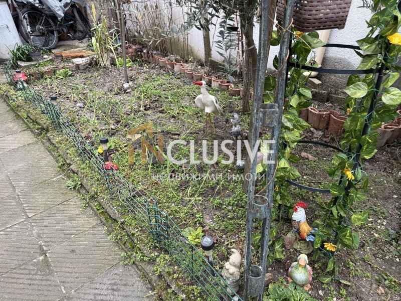 Продава КЪЩА, гр. Варна, Погреби, снимка 13 - Къщи - 53316674