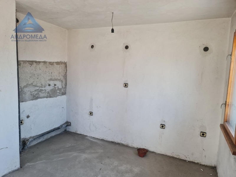 In vendita  1 camera da letto Pleven , Shirok tsentar , 82 mq | 36908224 - Immagine [3]