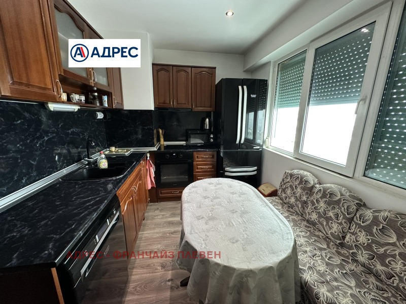 Продава 3-СТАЕН, гр. Плевен, Сторгозия, снимка 3 - Апартаменти - 53316055