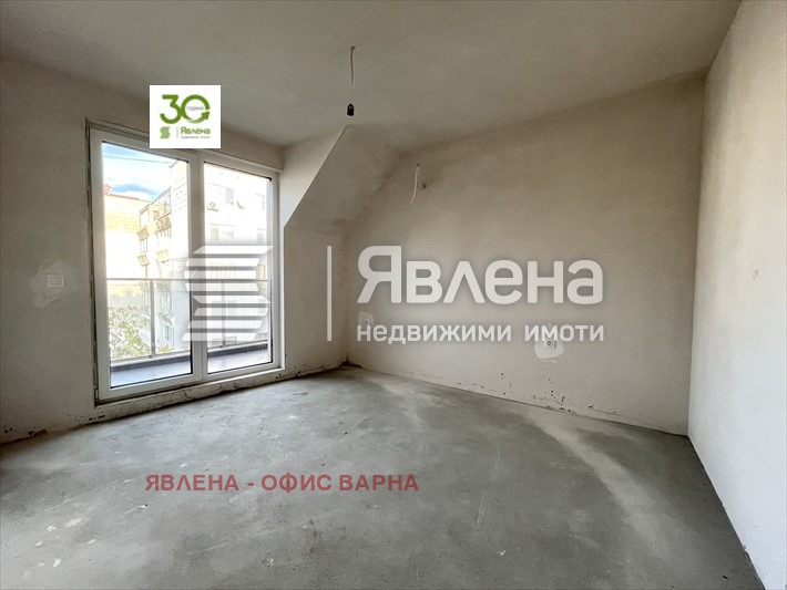 Продава 3-СТАЕН, гр. Варна, Лятно кино Тракия