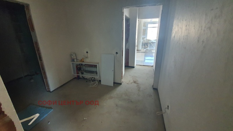 Te koop  3 slaapkamers Sofia , Zona B-5 , 635 m² | 60426054 - afbeelding [17]