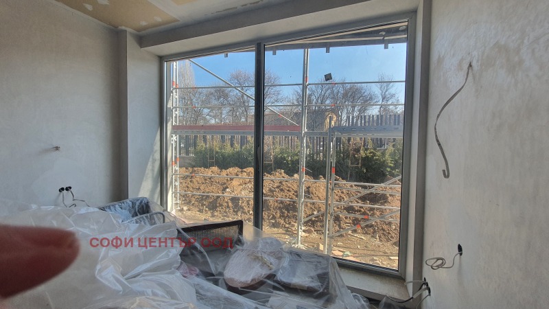 Te koop  3 slaapkamers Sofia , Zona B-5 , 635 m² | 60426054 - afbeelding [10]