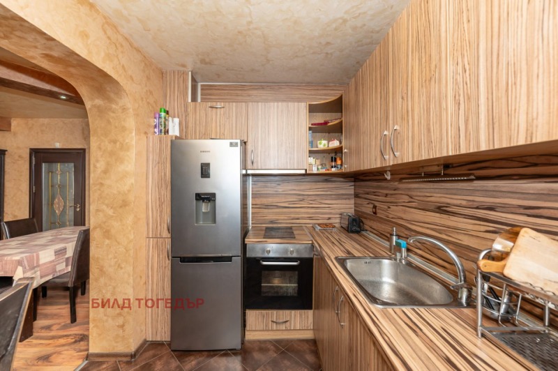 Продава КЪЩА, гр. Пловдив, Западен, снимка 4 - Къщи - 52641224