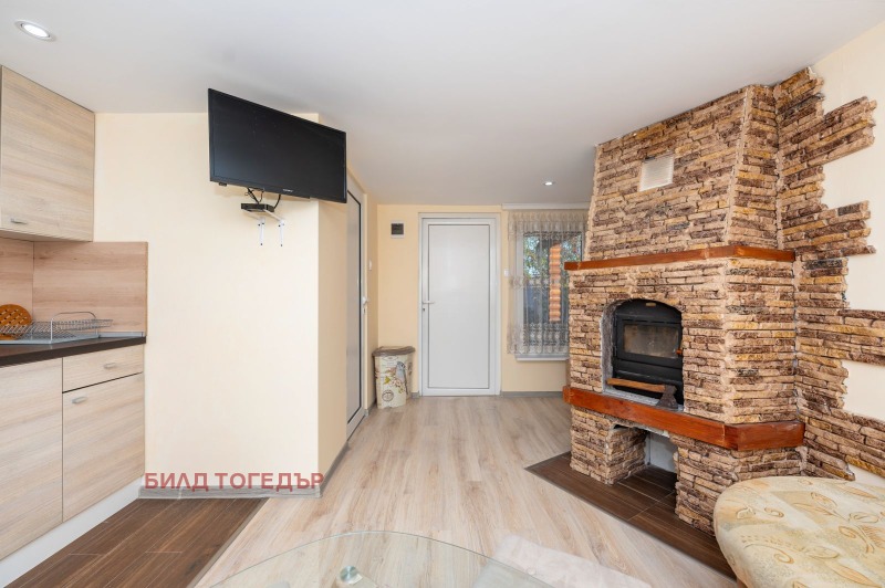 Продава КЪЩА, гр. Пловдив, Западен, снимка 8 - Къщи - 52641224