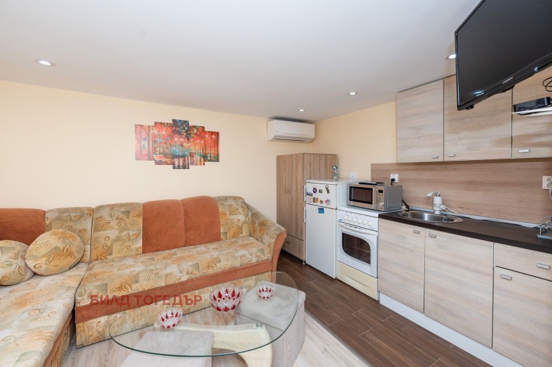 Продава КЪЩА, гр. Пловдив, Западен, снимка 9 - Къщи - 52641224