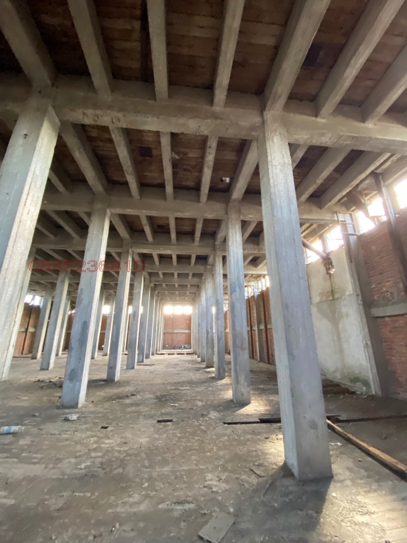 Продава ПРОМ. ПОМЕЩЕНИЕ, гр. Карнобат, област Бургас, снимка 2 - Производствени сгради - 52992136