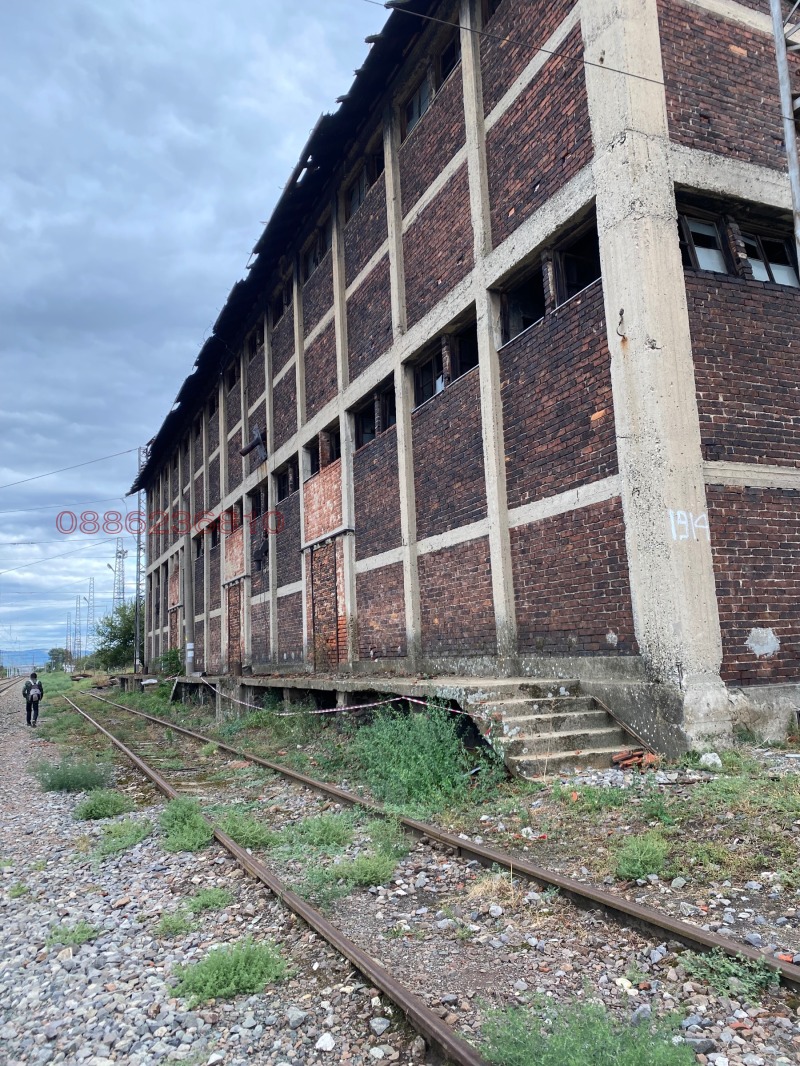 Продава ПРОМ. ПОМЕЩЕНИЕ, гр. Карнобат, област Бургас