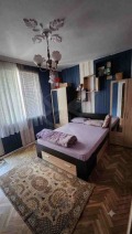 Продава МНОГОСТАЕН, гр. Карнобат, област Бургас, снимка 6