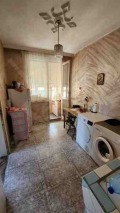 Продава МНОГОСТАЕН, област Бургас, гр. Карнобат • 86000 € / 168201.38 лв. • 81078631 4